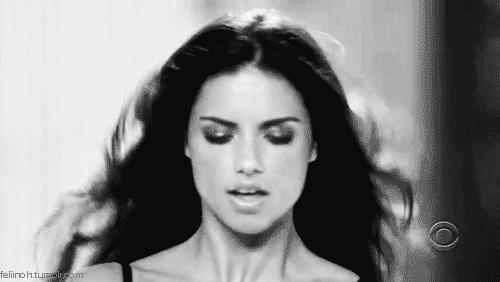 利马在维密上单独走的秀,利马超模高光时刻