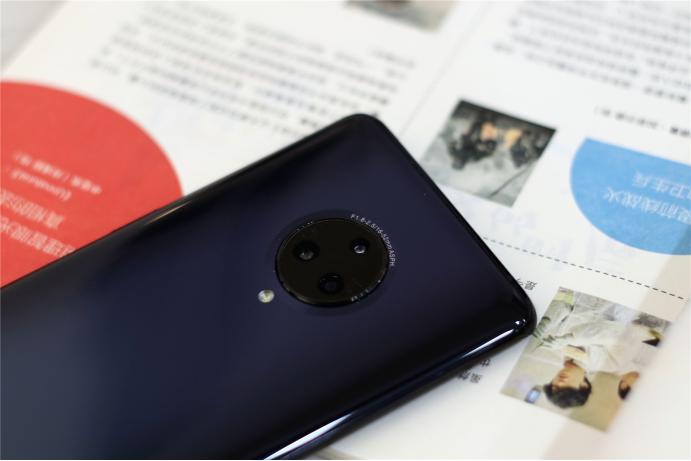 iphone11以后的手机推荐,不爱拍照买哪款手机好