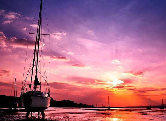 诗人描写日落晚霞绝美诗句,落日晚霞绝美诗句