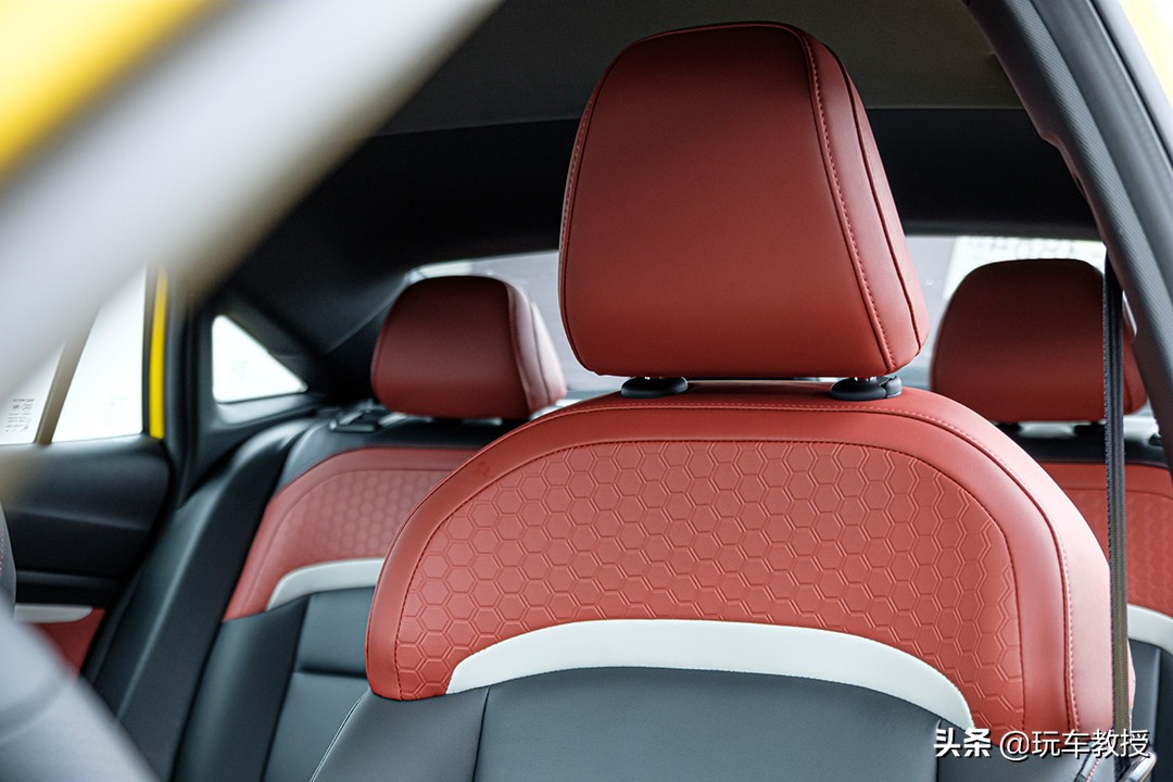 最新名爵mg5深度测评,不输大牌的车