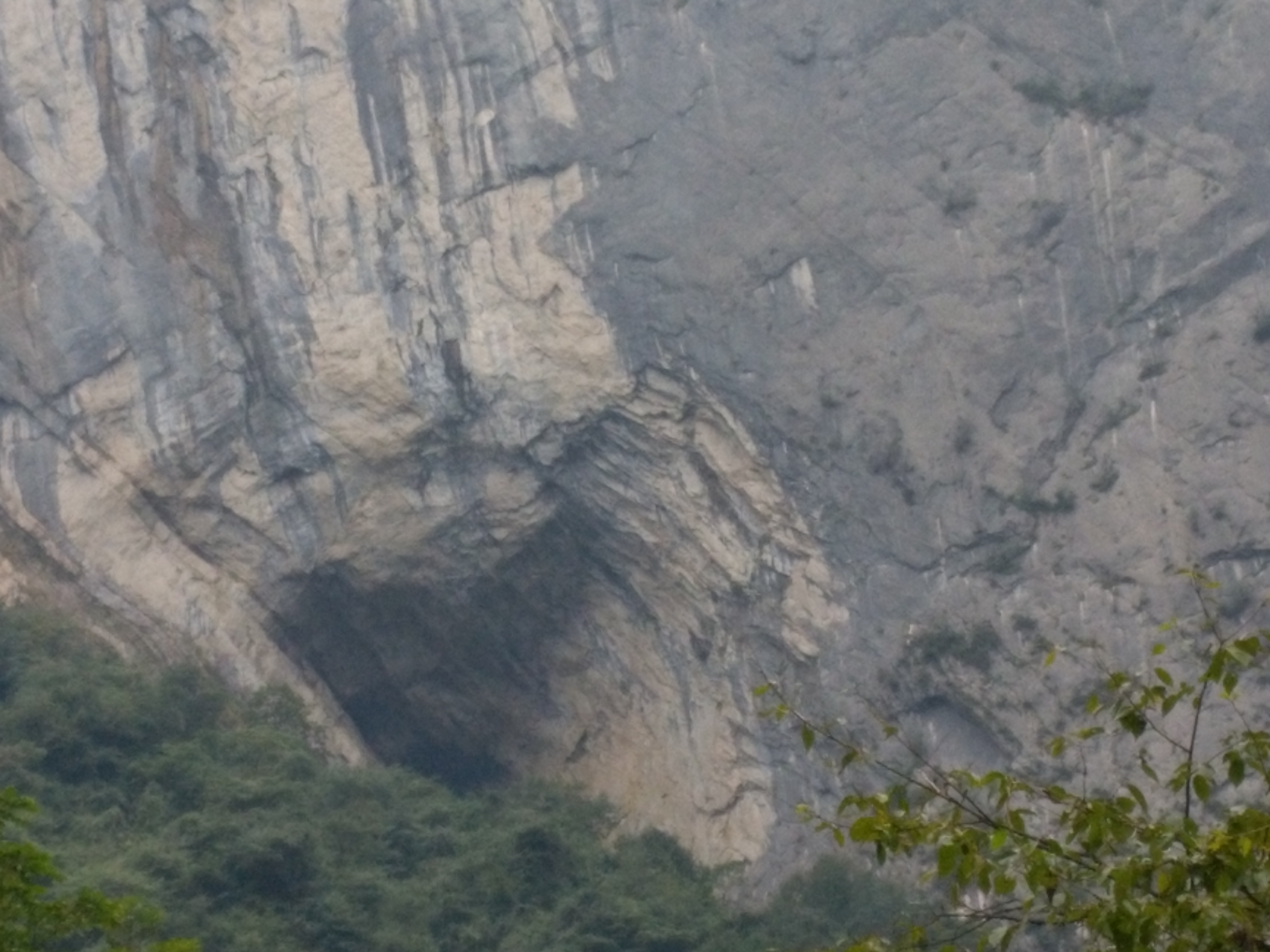 西漂湾瀑布群,建始西漂湾瀑布群