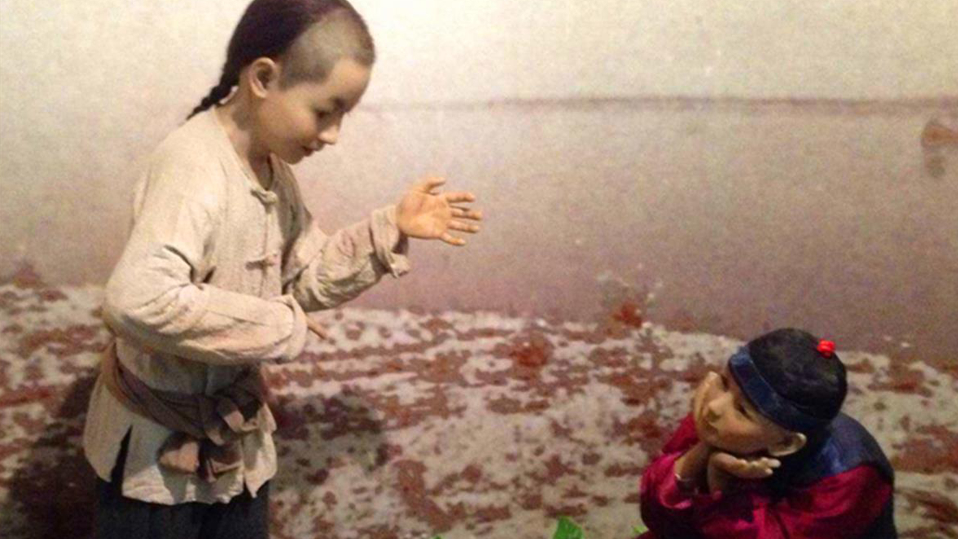 鲁迅和闰土晚年见面图片,鲁迅闰土的后代100年后再聚首