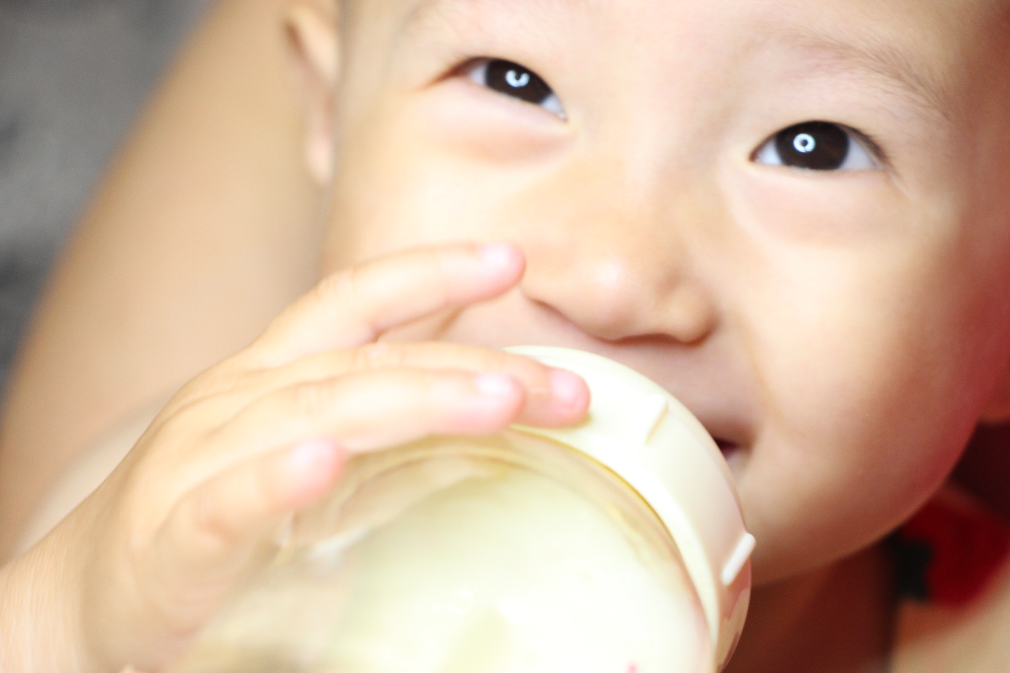 爆款奶瓶ppsu正品,爱宝乐晶钻奶瓶