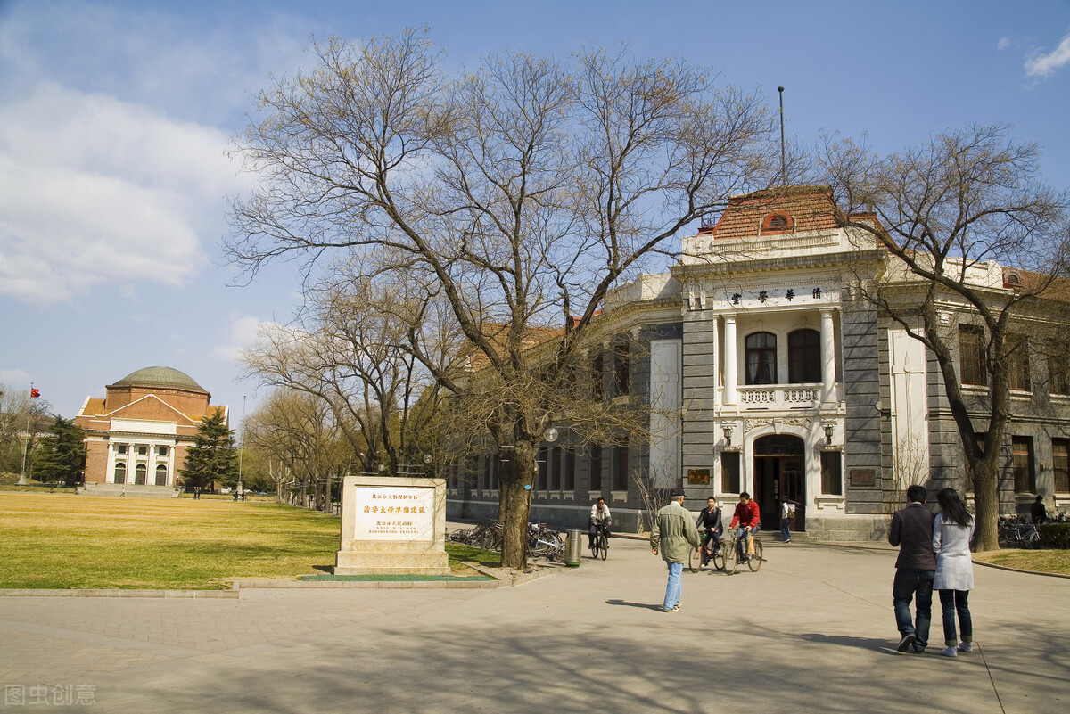 闷恋一一小说连载62迎新晚会初出彩