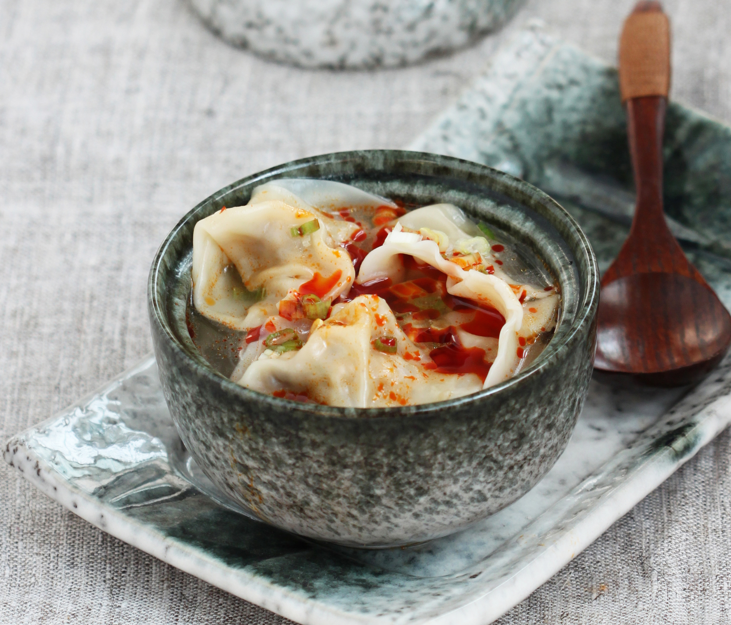 馄饨汤怎样调又鲜又香,馄饨汤怎么调好吃加虾