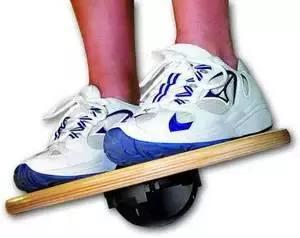 膝关节韧带断裂重建术后恢复锻炼,膝关节韧带断裂术后康复锻炼