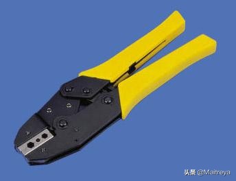 制作网线的工具以及制作过程,自制网线剥皮工具