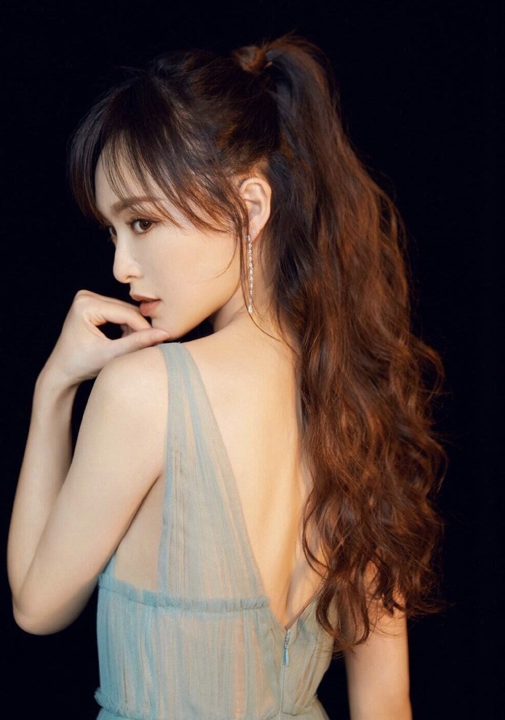 马苏衣着打扮,范冰冰马苏唐嫣刘诗诗露背