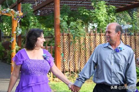 结婚2年经常为小事吵架想离婚,和老公结婚两年了还吵架怎么办