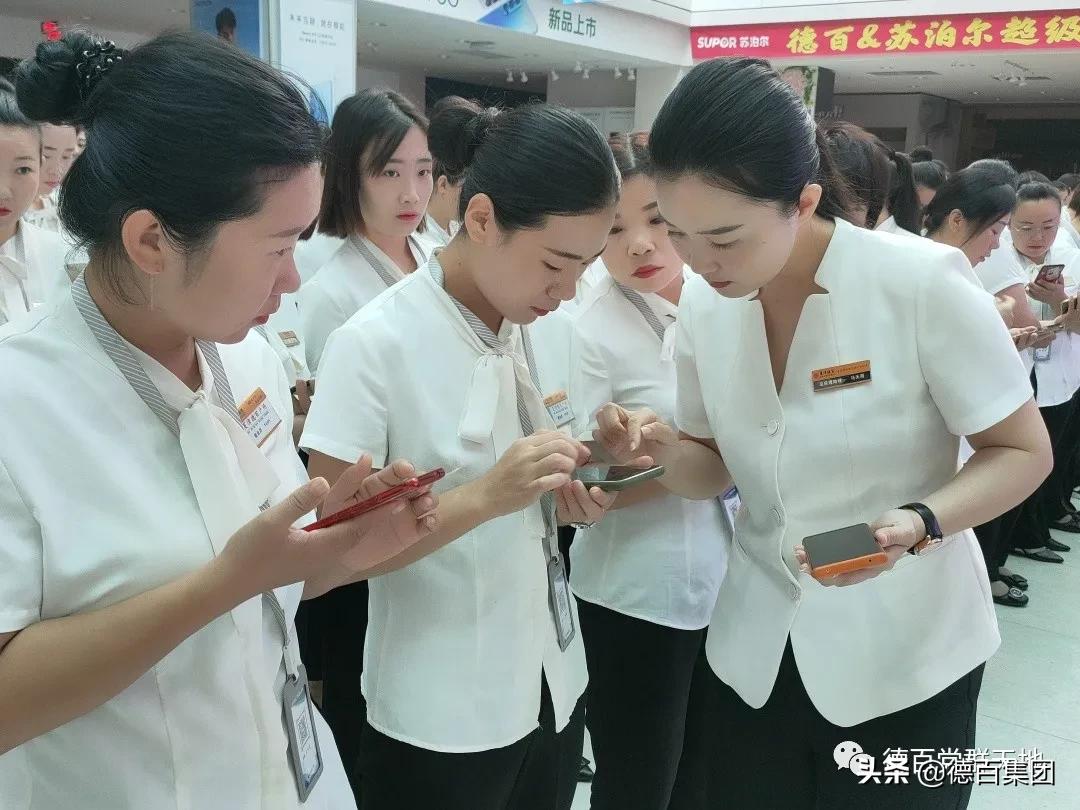 热点聚焦今日三分钟知晓天下事,热点新闻60秒今日头条怎么看