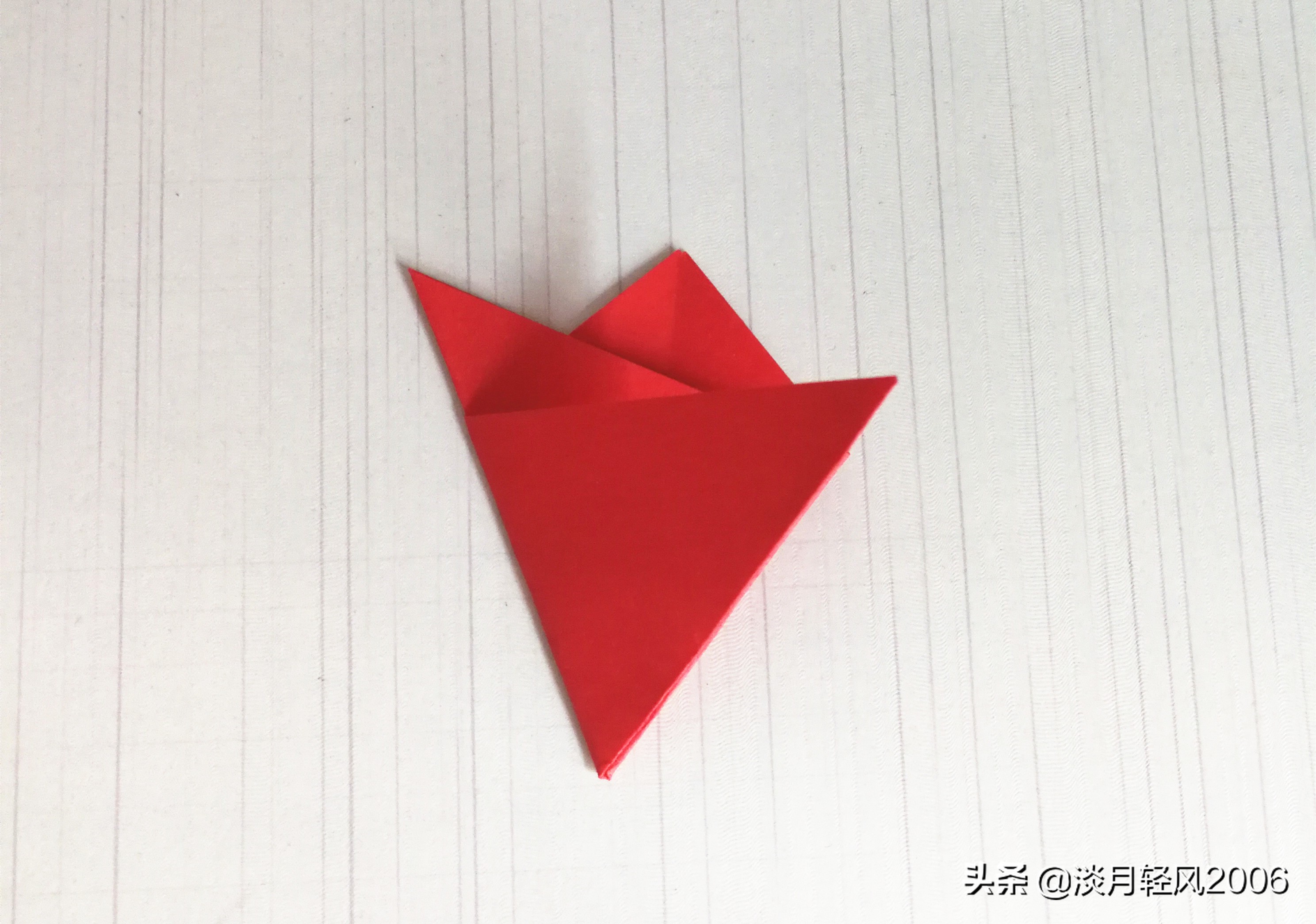 教小孩剪纸花视频教程大全,花的剪纸简单方法慢动作