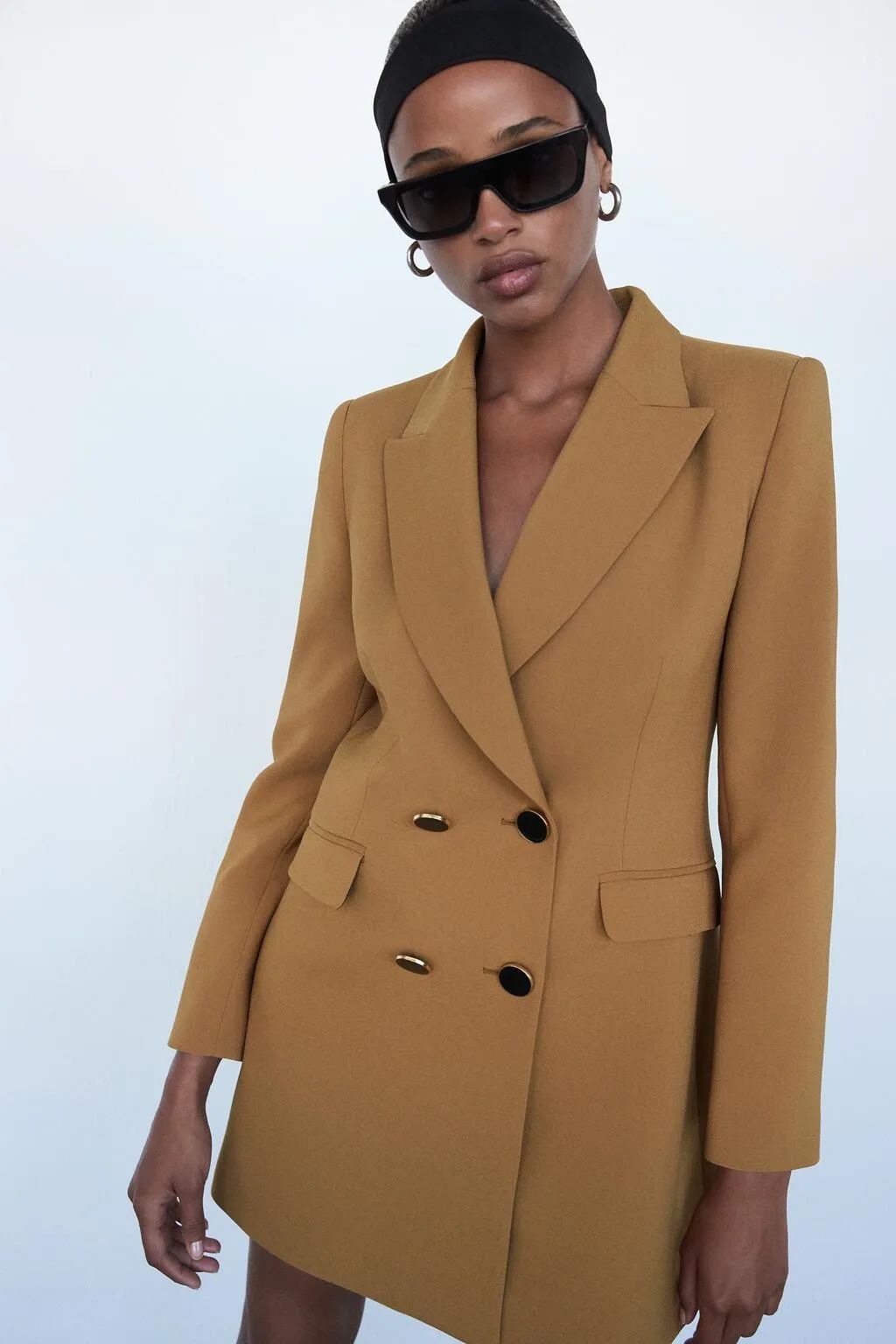 快时尚品牌zara的stp分析,ur优衣库和zara哪个好