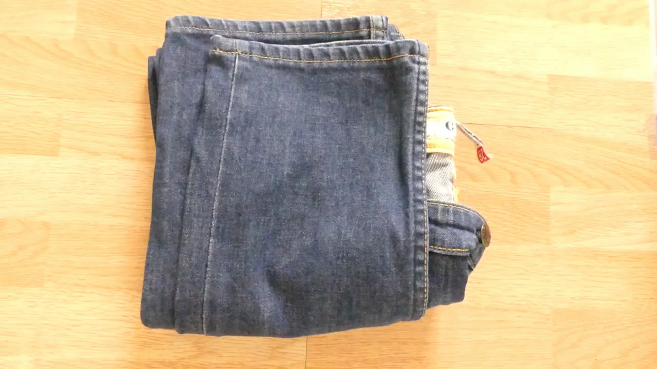 牛仔裤做斜挎包的做法大全,简单的斜挎包怎样做