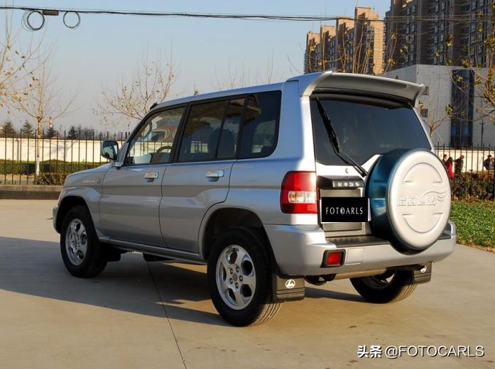 猎豹2.0飞腾,猎豹飞腾2.0两驱版