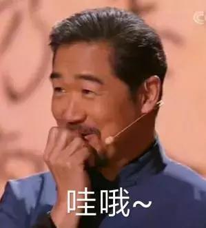 还在靠大红唇来提升气场？想做女王，裸色唇膏一样能做到