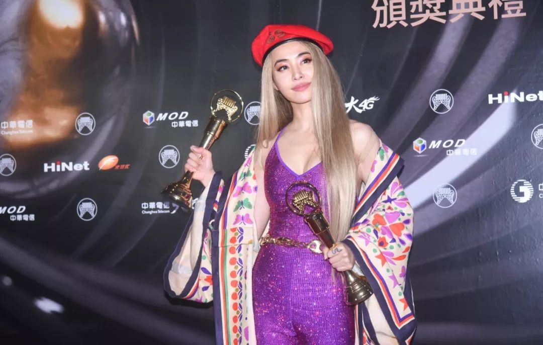 90年代历届金曲奖,怀旧金曲53首