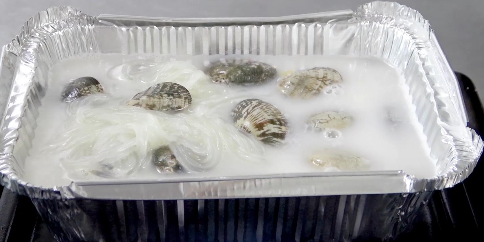 家常花甲米线的简单做法,清淡花甲米线的做法