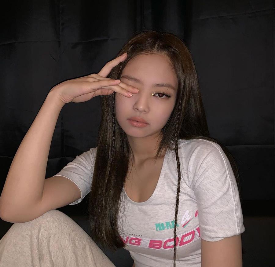 短上衣搭配阔腿裤小姐姐,短上衣高腰阔腿裤