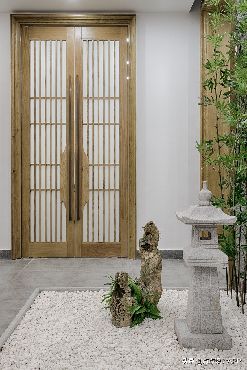 创意无限江小白，千万巨资打造线下新大楼，究竟在玩儿什么花样？