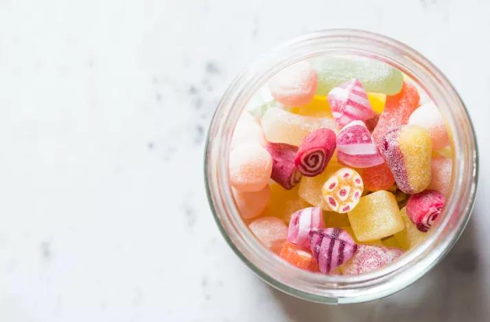 节食减肥只瘦腰和肚子,节食减肥腰上的赘肉能减吗