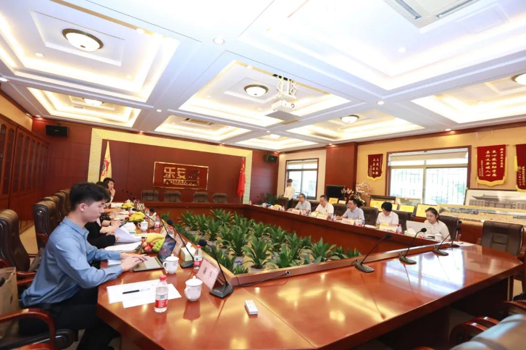 寻找深圳老字号系列三丨走进荣超物业、万商天勤、倍轻松、乐安居