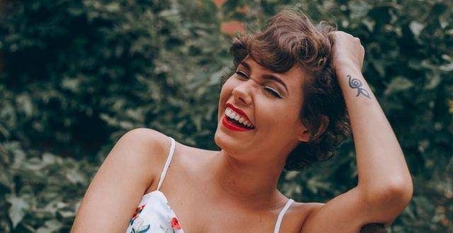 工作中遇到做事缺根筋的人,职场做事不细心老是出错怎么办