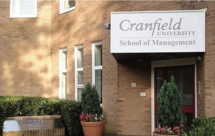 英国硕士商业分析国内求职,英国商学读研回国就业怎么样