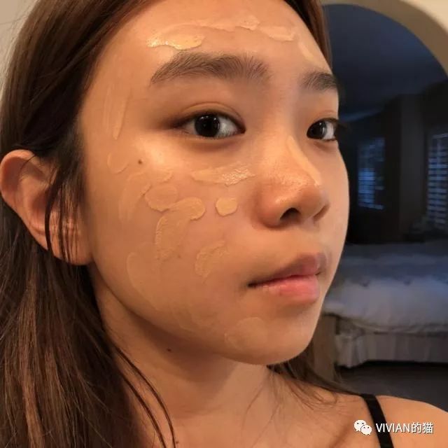 dior小奶瓶凝脂粉底液色号,dior小奶瓶液体高光测评