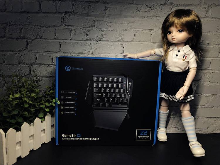 小鸡x2手柄如何玩吃鸡,gamesir盖世小鸡z2机械键盘