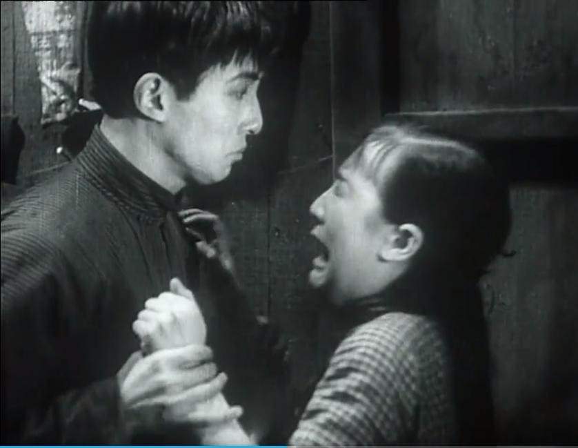 马路天使周璇赵丹变戏法,马路天使赵丹周璇