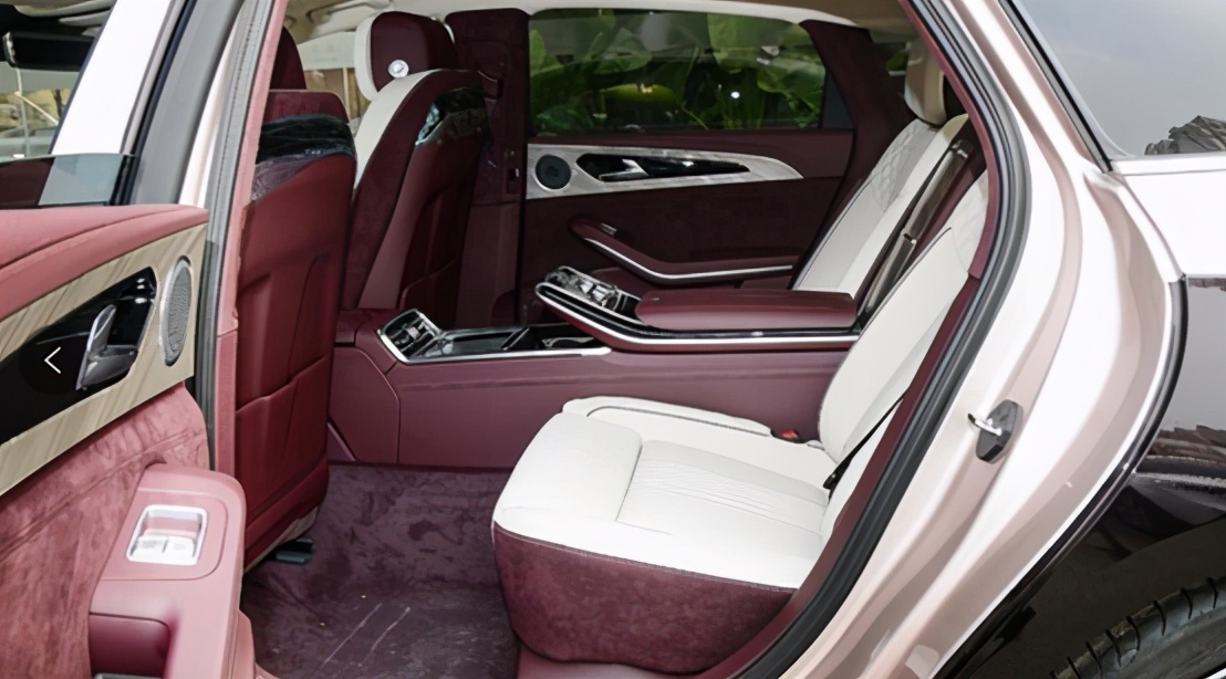 日本第一辆红旗h9上牌,红旗h9参加日本车展