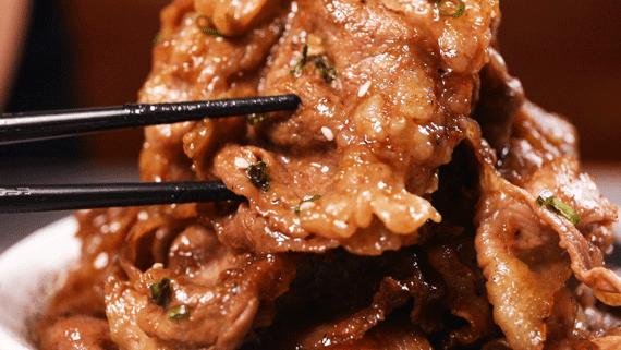 人气高颜值丼饭,爆辣牛丼饭