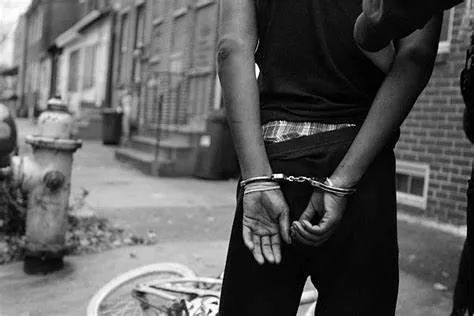 美国60年代民权运动对黑人产生了怎样的负面影响