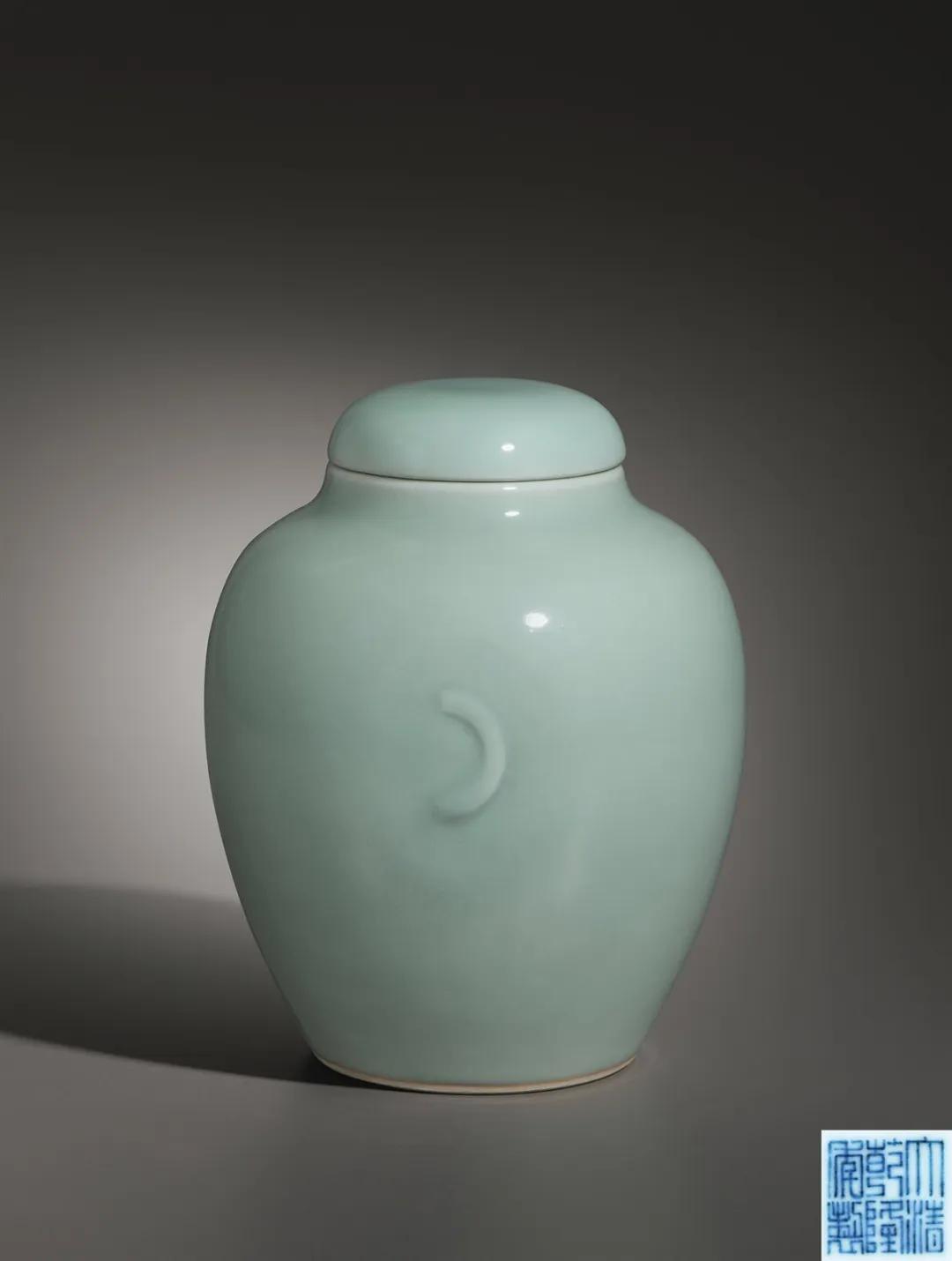 2024春拍晚清瓷器成交记录,2021中国艺术品明清瓷器成交前十