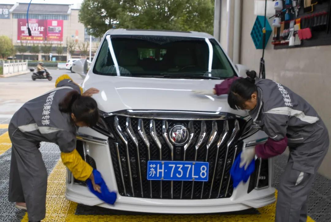 靓车堡礼字坝店盛大开业！巨额优惠等你来拿