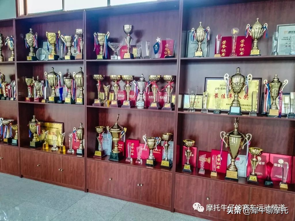 被忽视的一款越野车,国内销售十大硬派越野车品牌