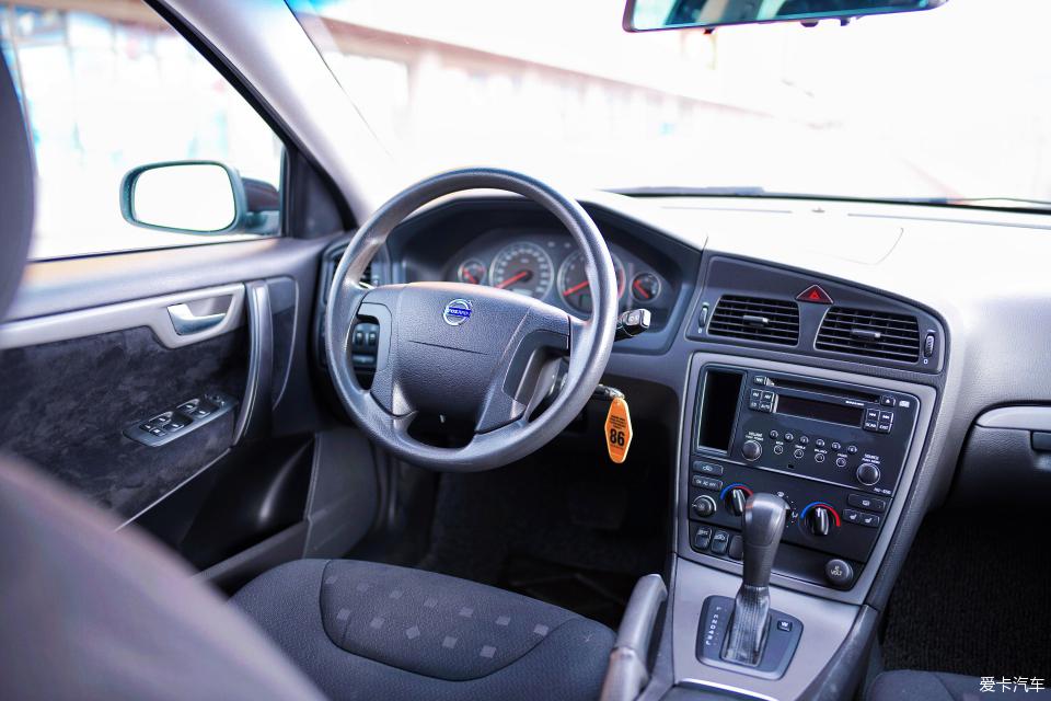 沃尔沃v70两门,2020款沃尔沃v70深度测评