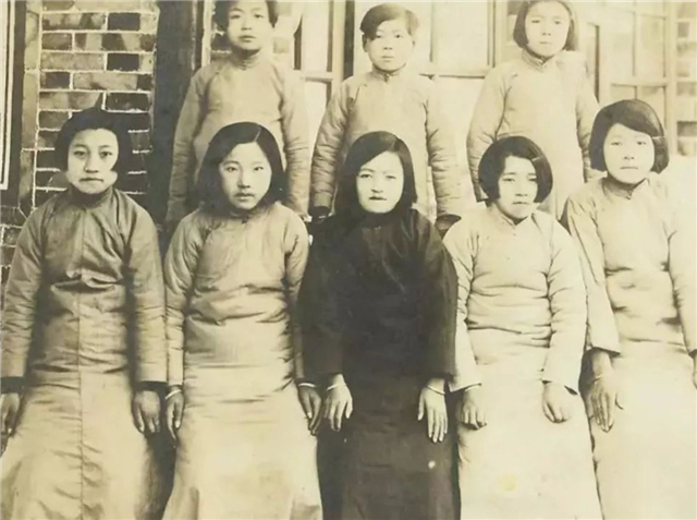 中国哪家整容医院割双眼皮好,上海哪家整容医院做双眼皮最好