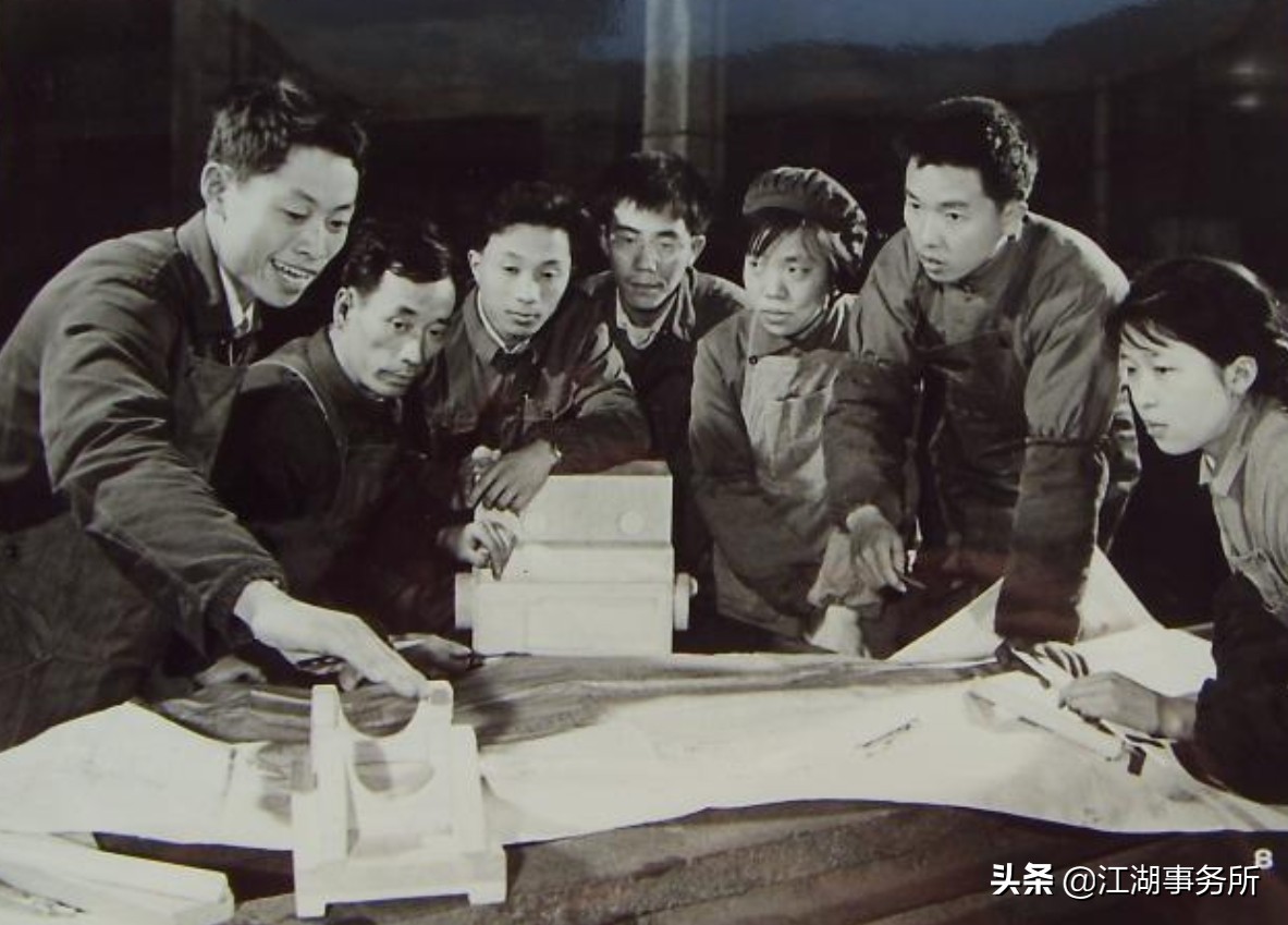 美国再使坏！瑞士若断供高端机床，中国制造业的根基撑得住吗？