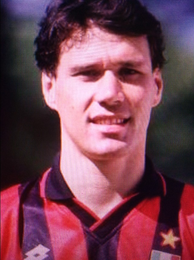 世界足坛近代巨星,世界足坛现役史上十大巨星排名