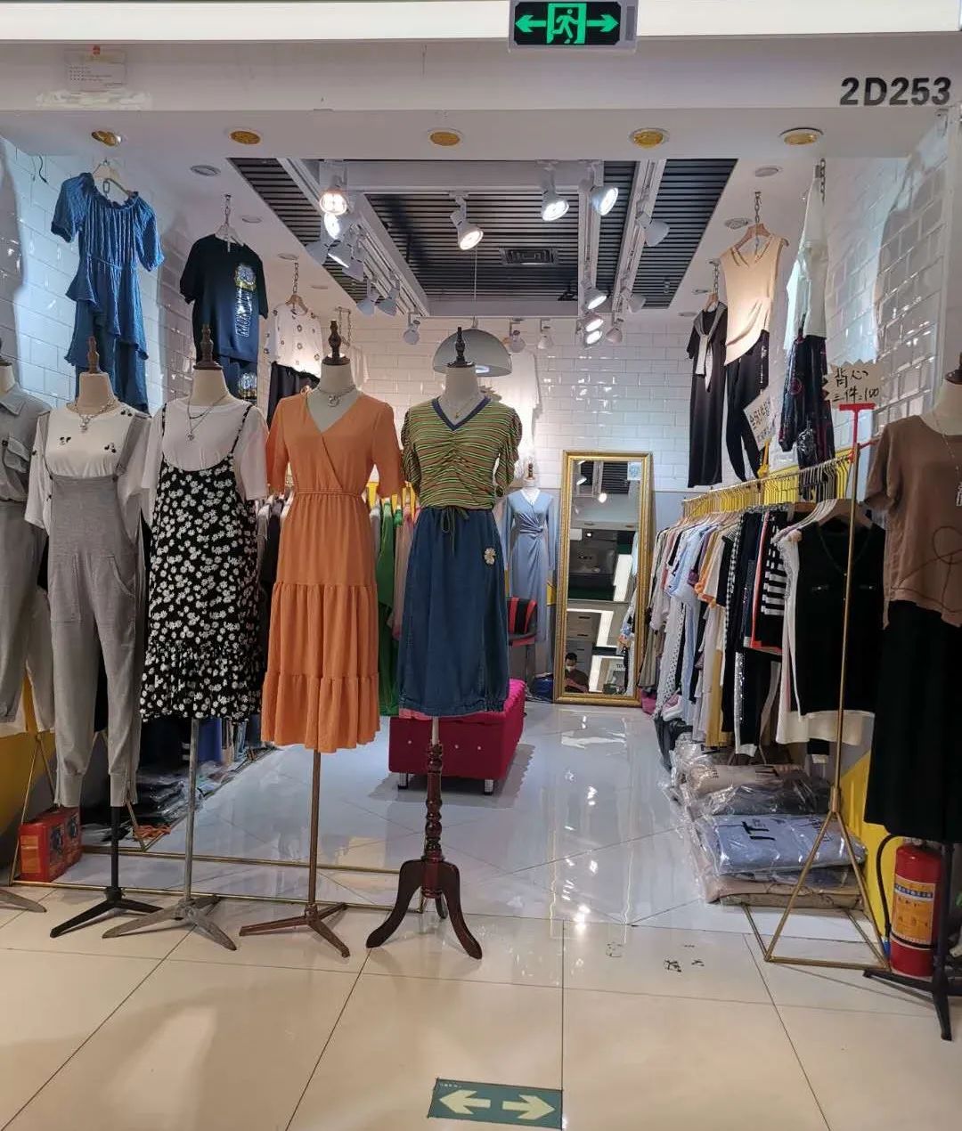 广州汇美服装批发市场现在状况,广州最潮流服装批发市场