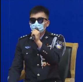 警犬发现百香果里藏毒,百香果藏毒被警犬发现