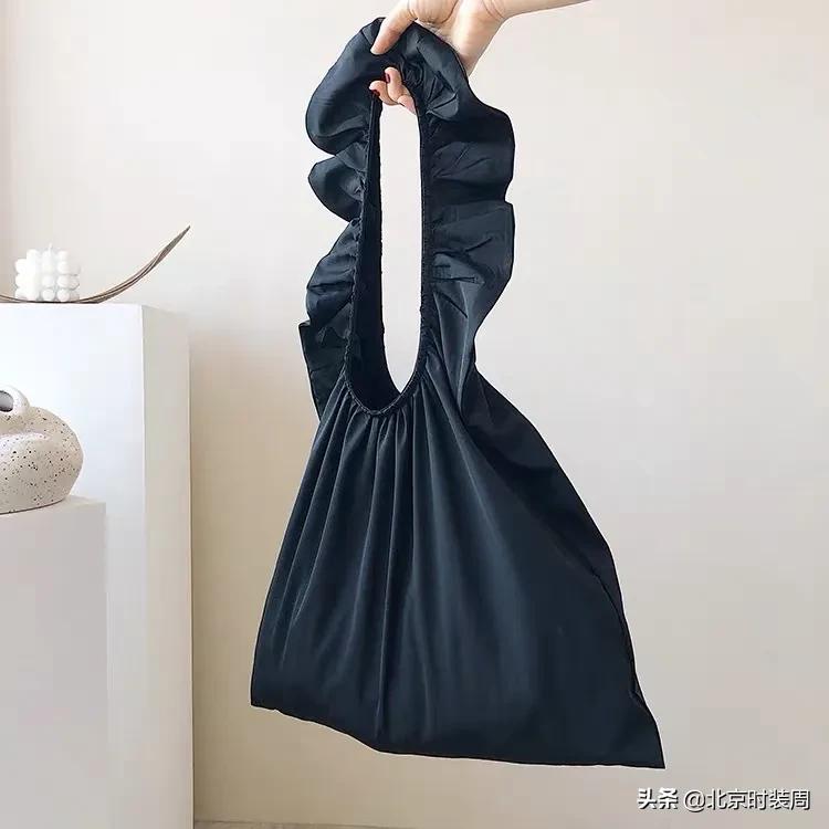 特别策划节目,特别策划的内容