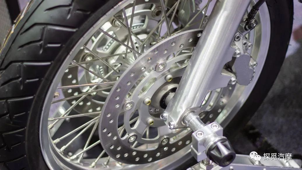 摩托车前刹车和后刹车如何搭配,摩托车改刹车到底是好看还是实用