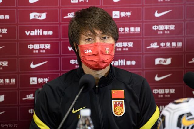 盘点国足那些笑掉大牙的骚操作,盘点国足输球吐槽