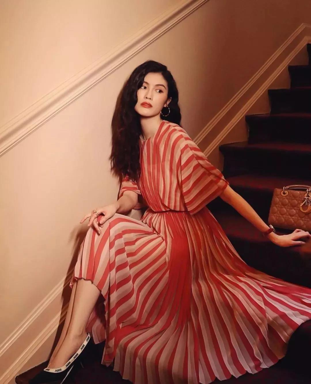 不同地方穿不同的衣服,不同的地方一样的温度