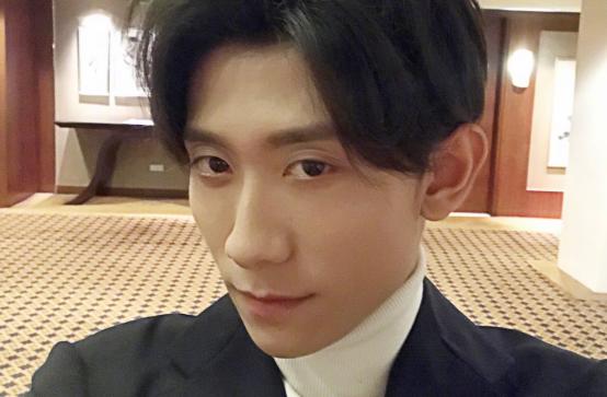 关晓彤林允电影,林允关晓彤广告