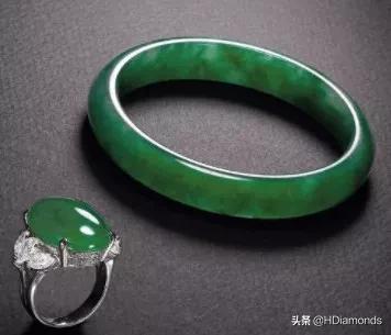 玉镯子戴久了有划痕怎么办,玉镯长时间没戴怎样恢复光泽