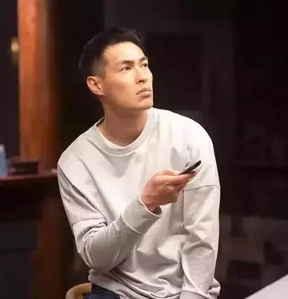 为什么别人家男朋友很好,别人的男朋友怎么都这么帅