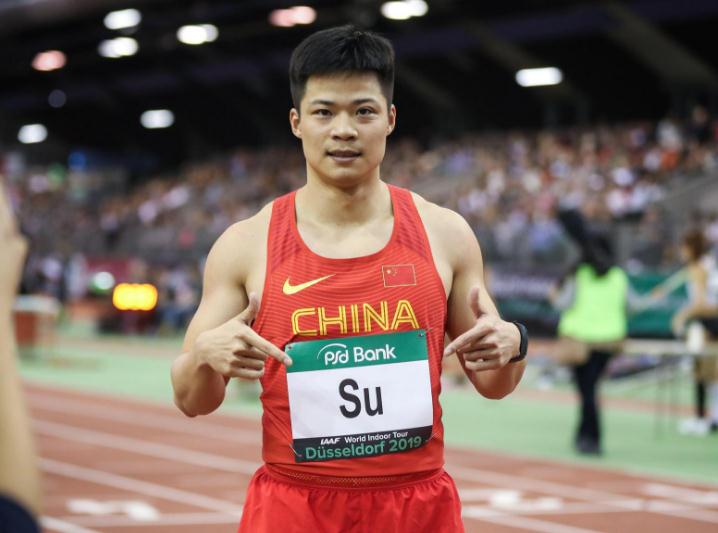 苏炳添第一次大战博尔特,苏炳添说博尔特厉害原视频